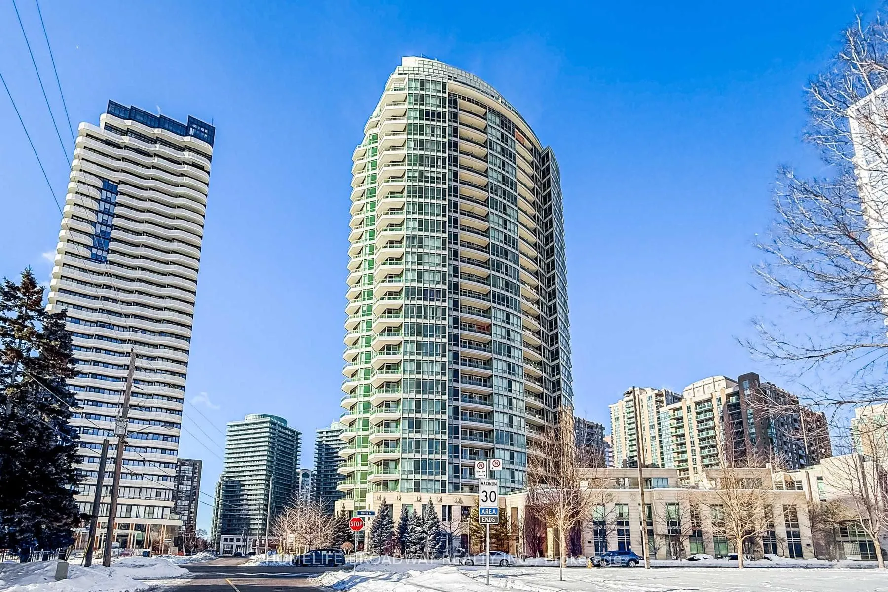 18 Holmes Avenue #2215