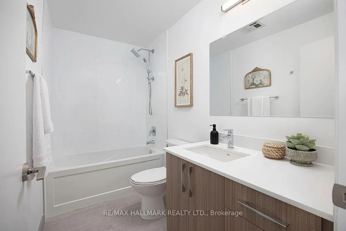 15 Brenthall Avenue #6