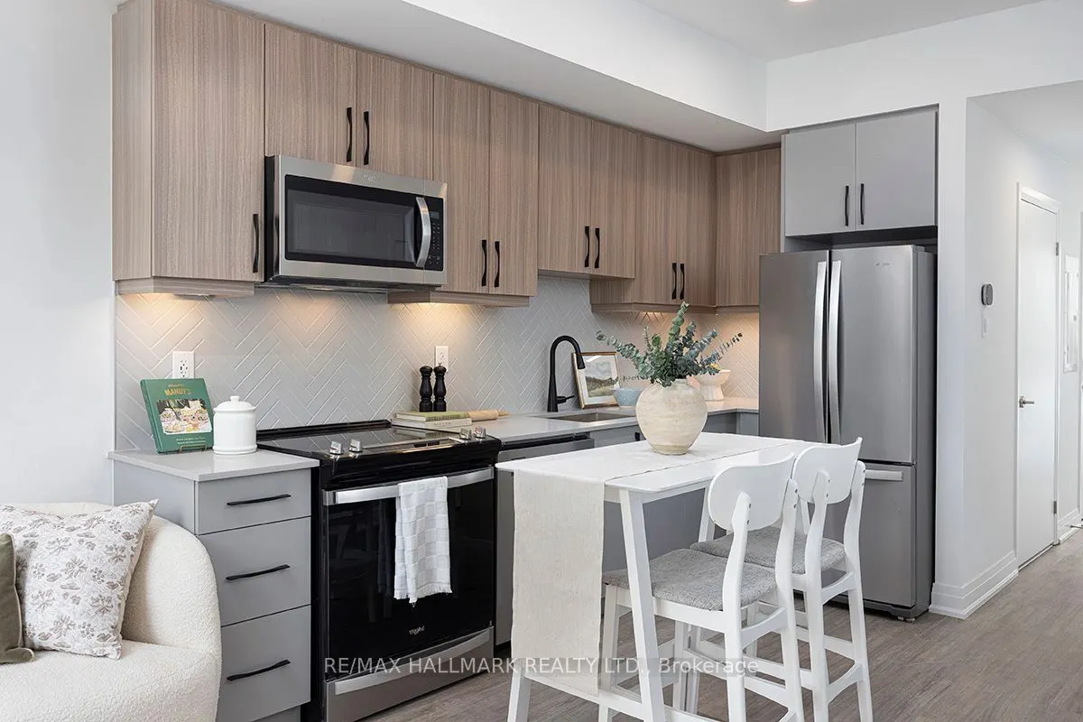 15 Brenthall Avenue #6