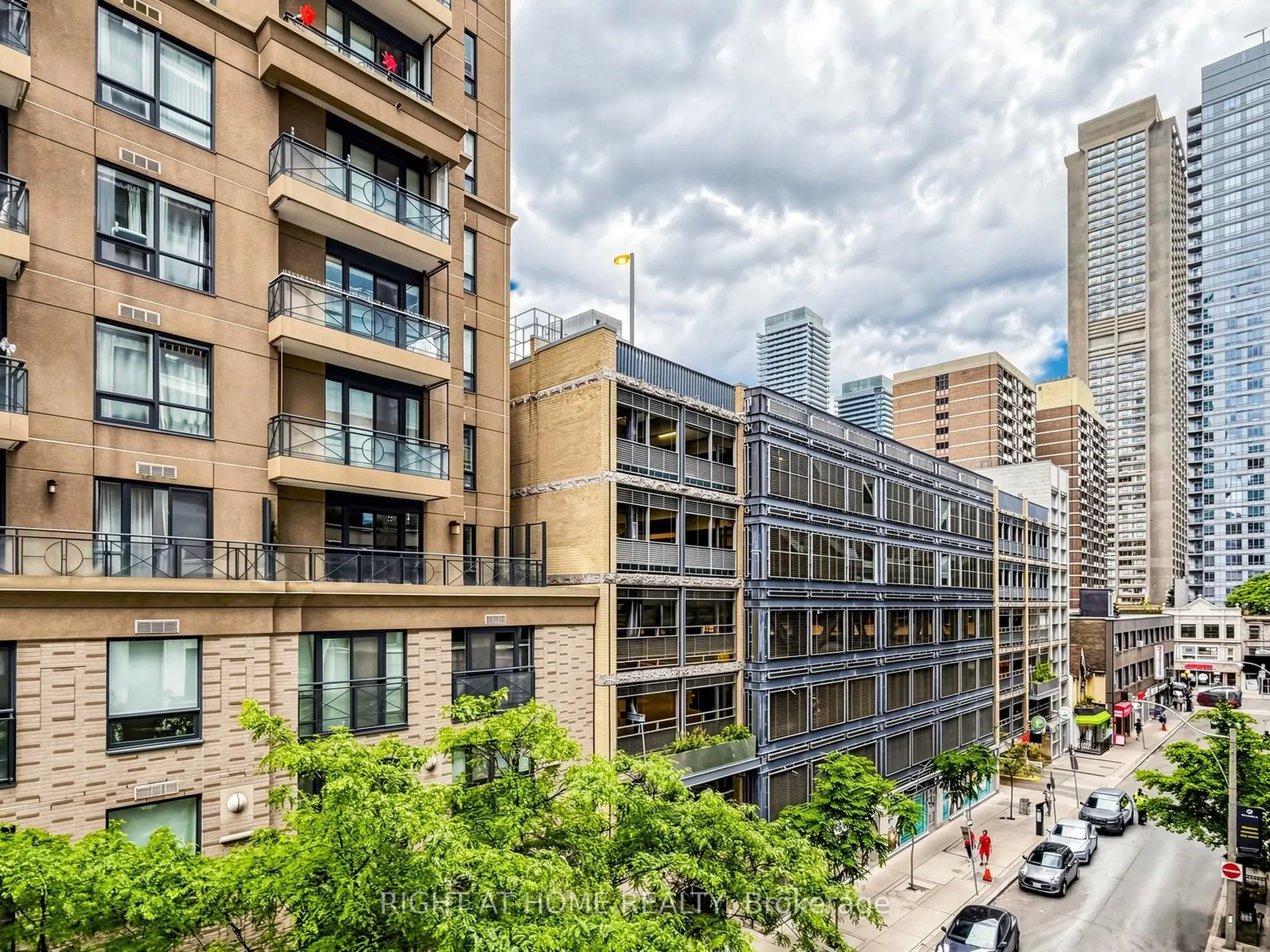 30 Hayden Street #404