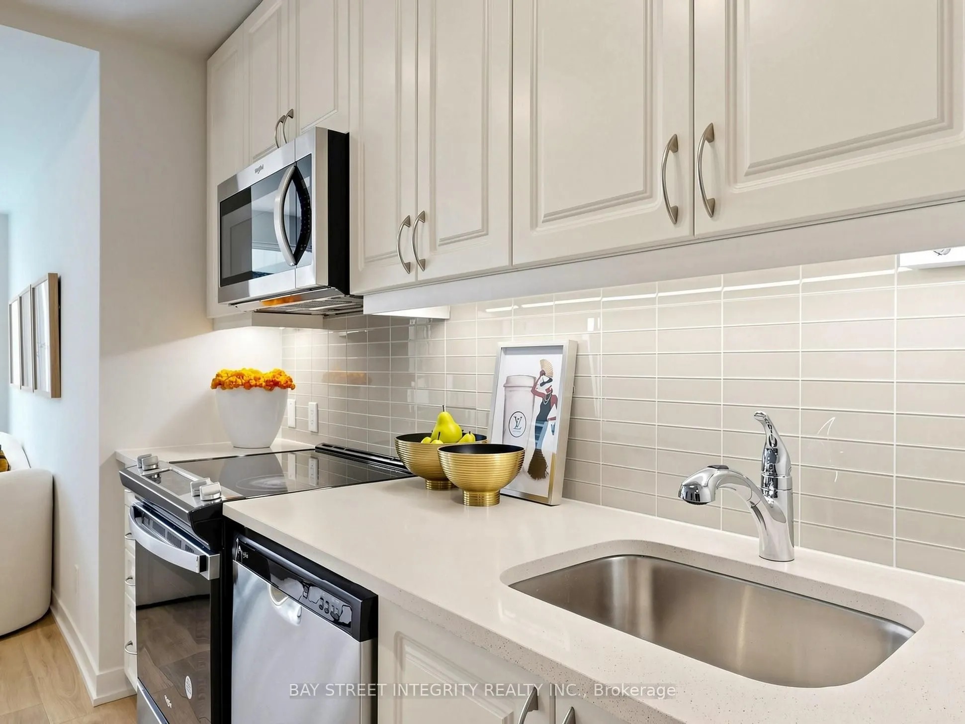 4955 Yonge Street #1616