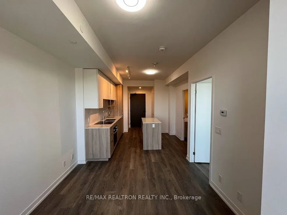 15 Holmes Avenue #509