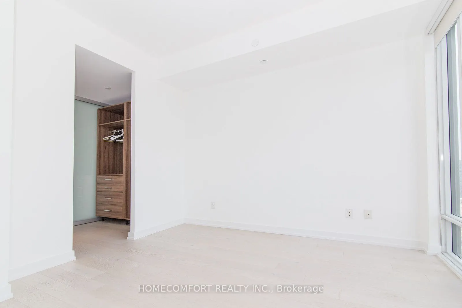 488 University Avenue #4703