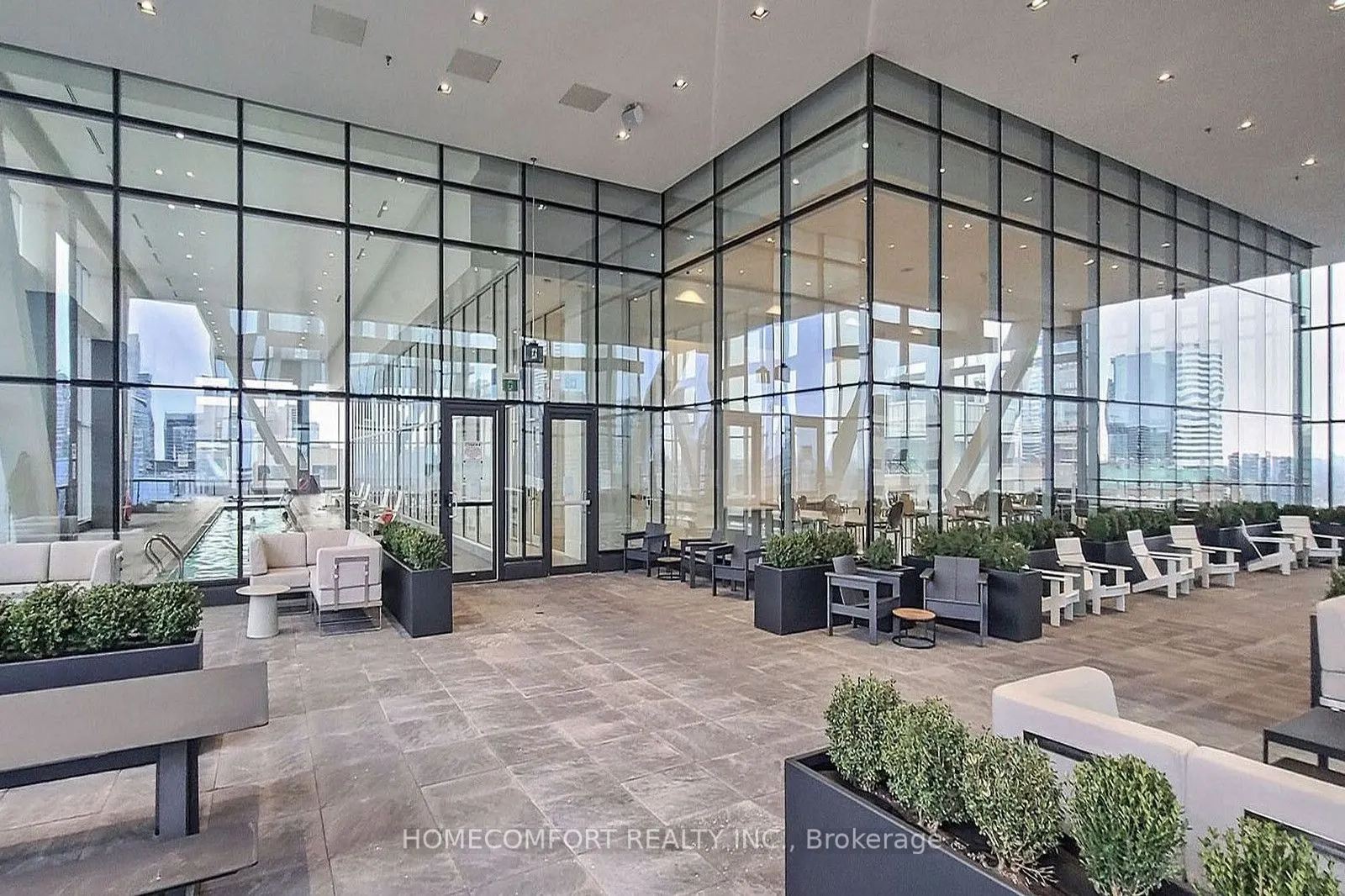 488 University Avenue #4703