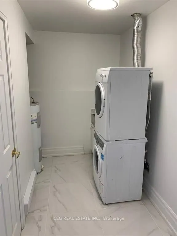 3901 Bathurst Street