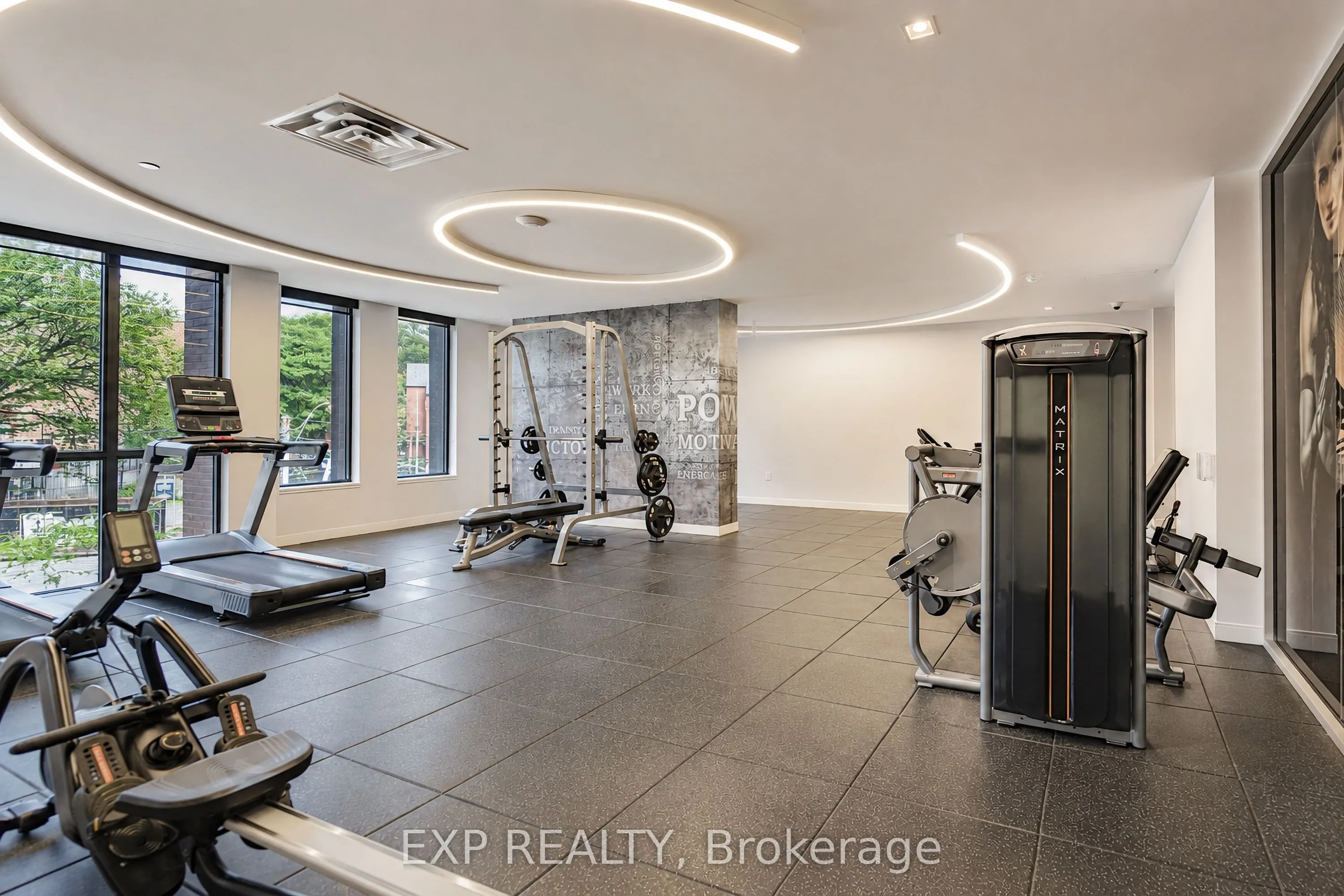 219 Dundas Street E #610