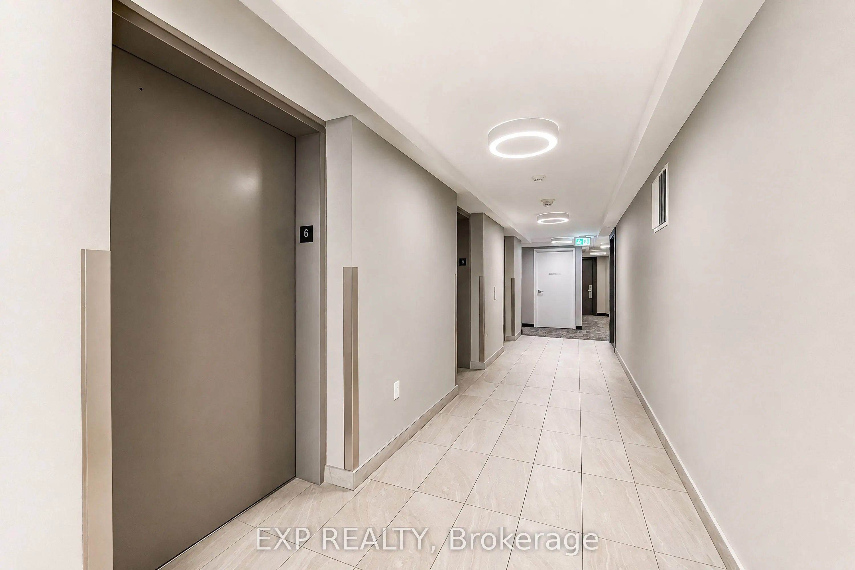 219 Dundas Street E #610