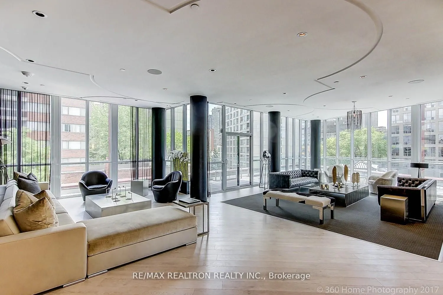 32 DAVENPORT Road #106
