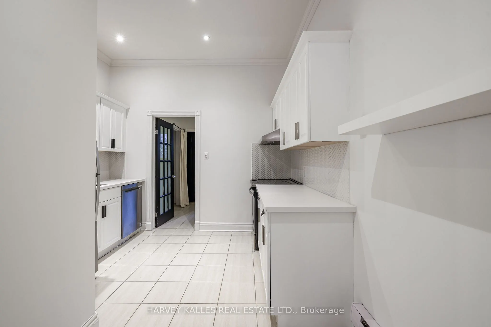 530 Richmond Street W
