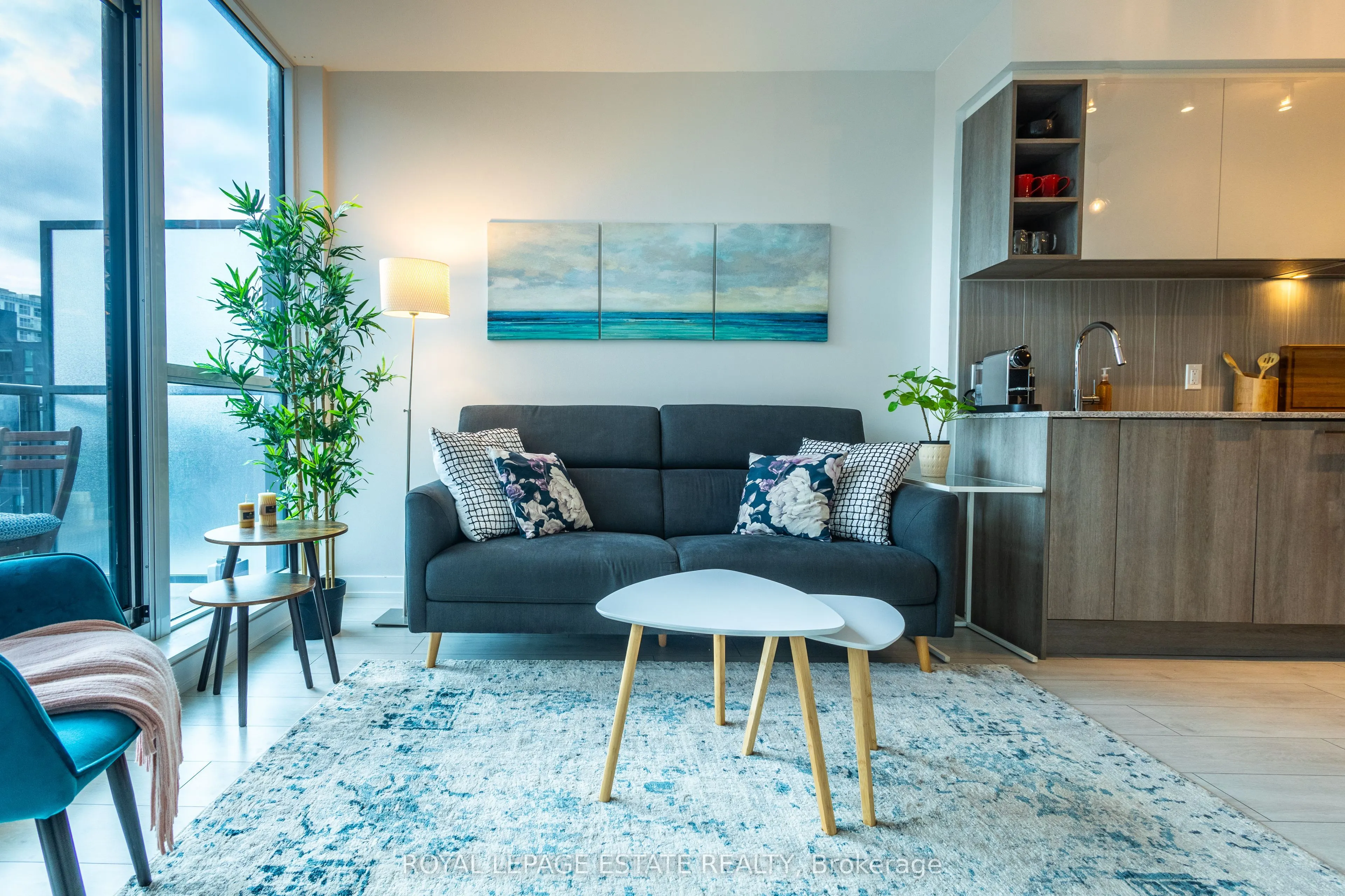 31 Tippett Road #657