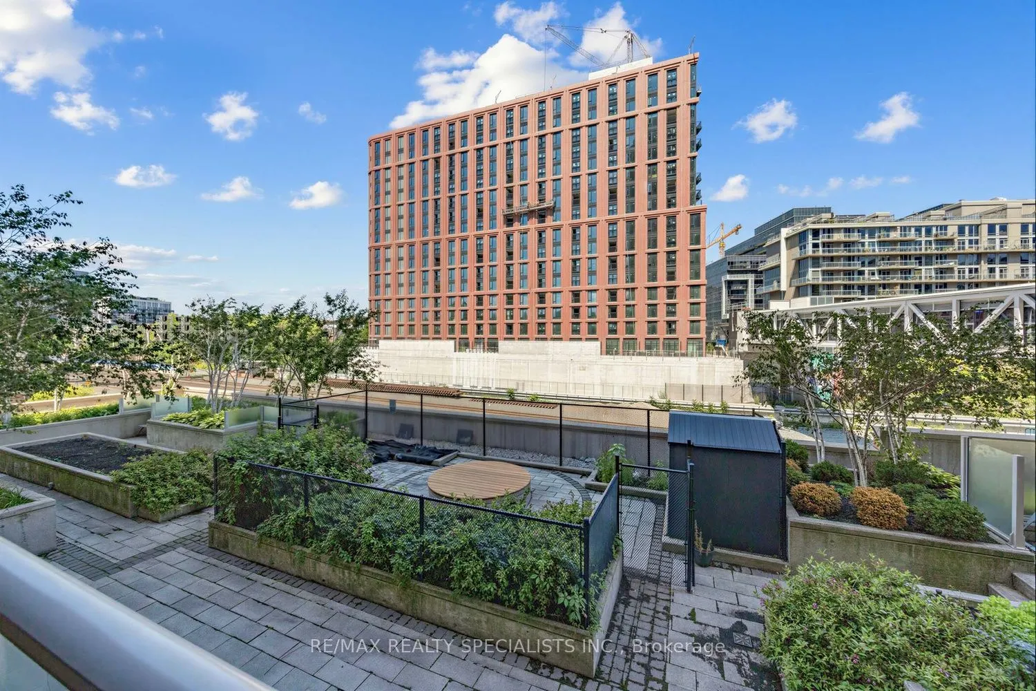 125 Western Battery Road #301