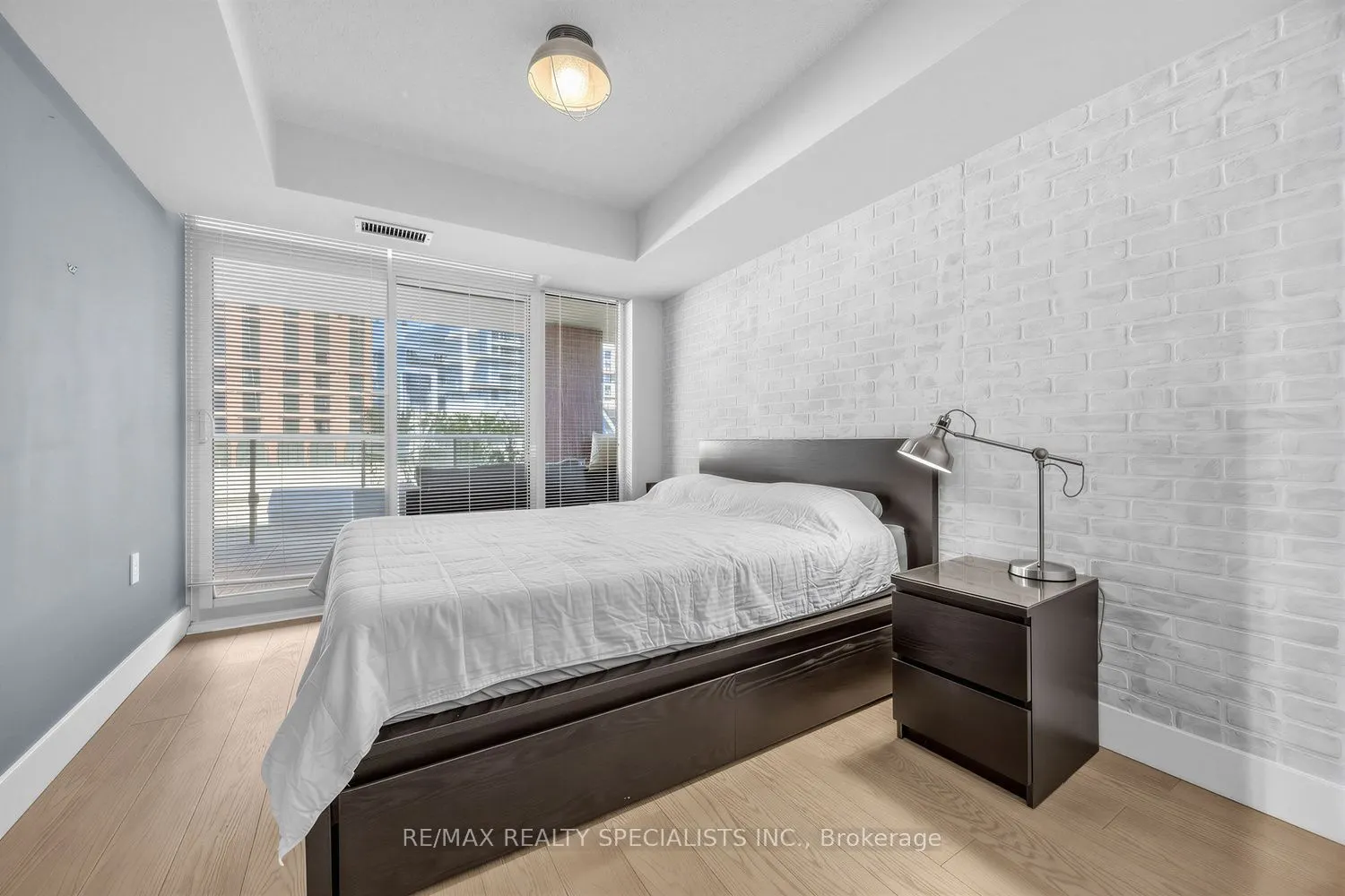 125 Western Battery Road #301
