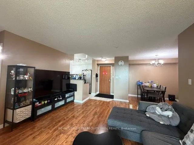 23 Lorraine Drive #1809