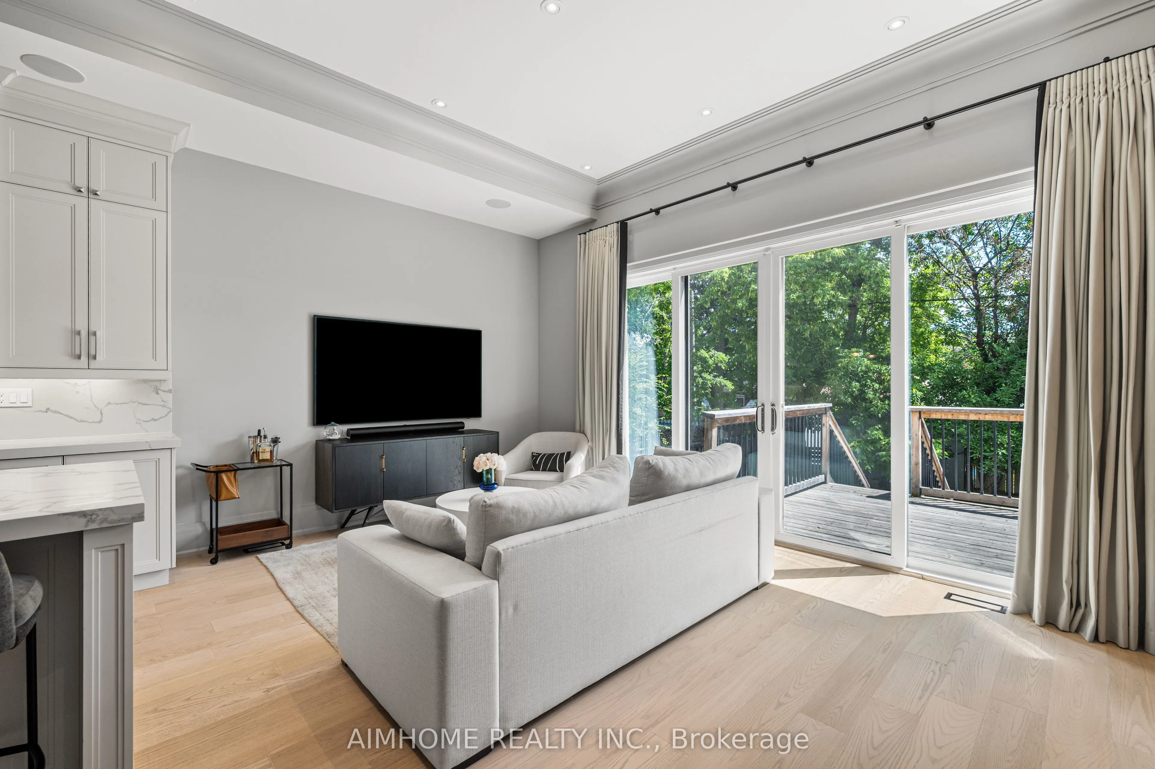 191 Glengarry Avenue
