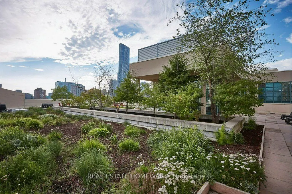 155 Dalhousie Street #PH1