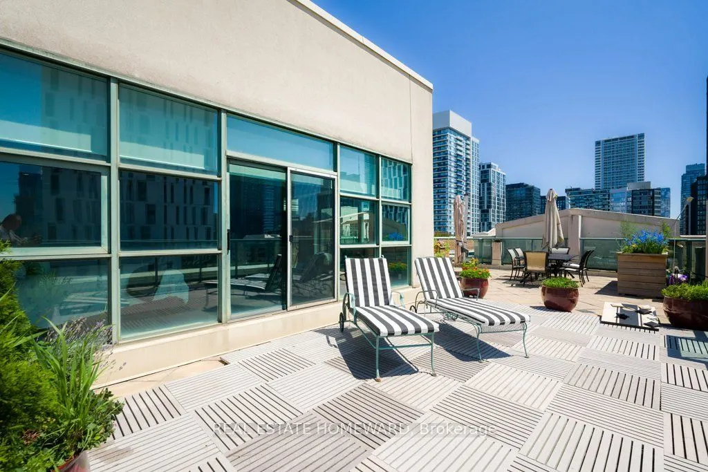 155 Dalhousie Street #PH1