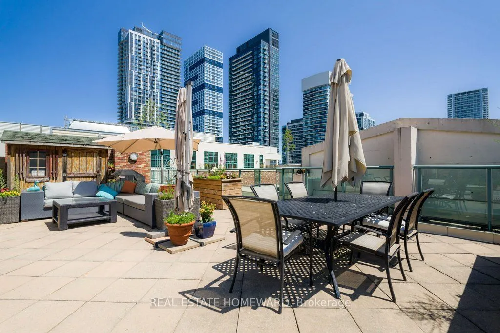 155 Dalhousie Street #PH1