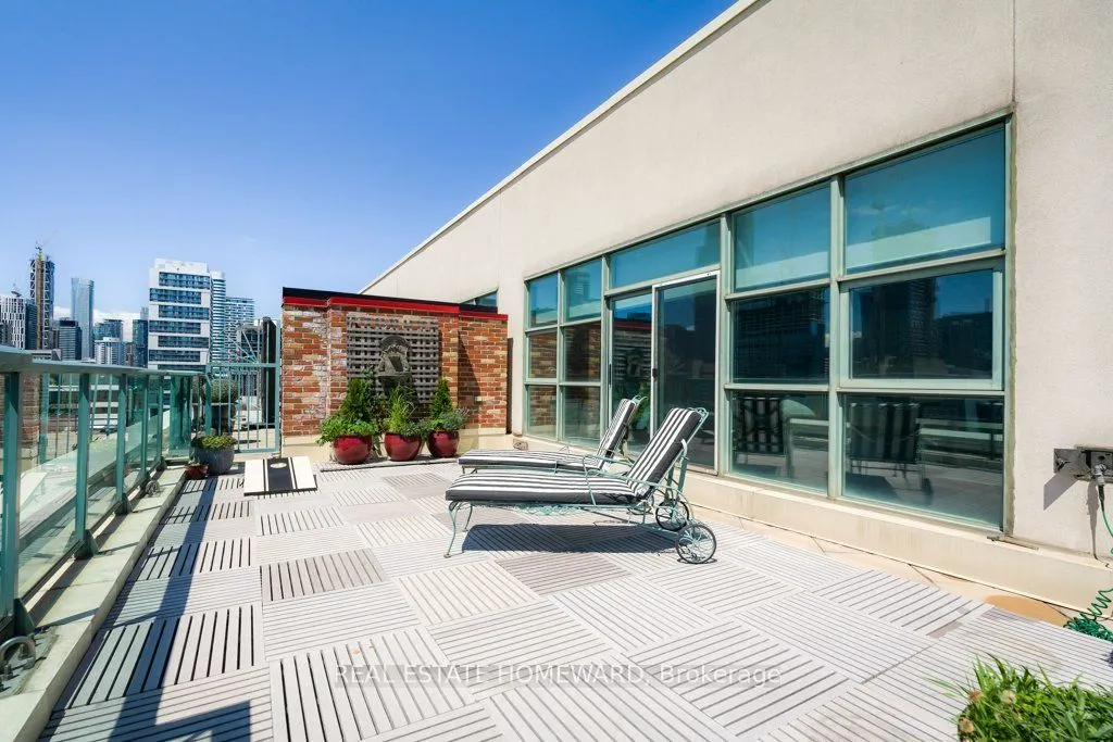 155 Dalhousie Street #PH1