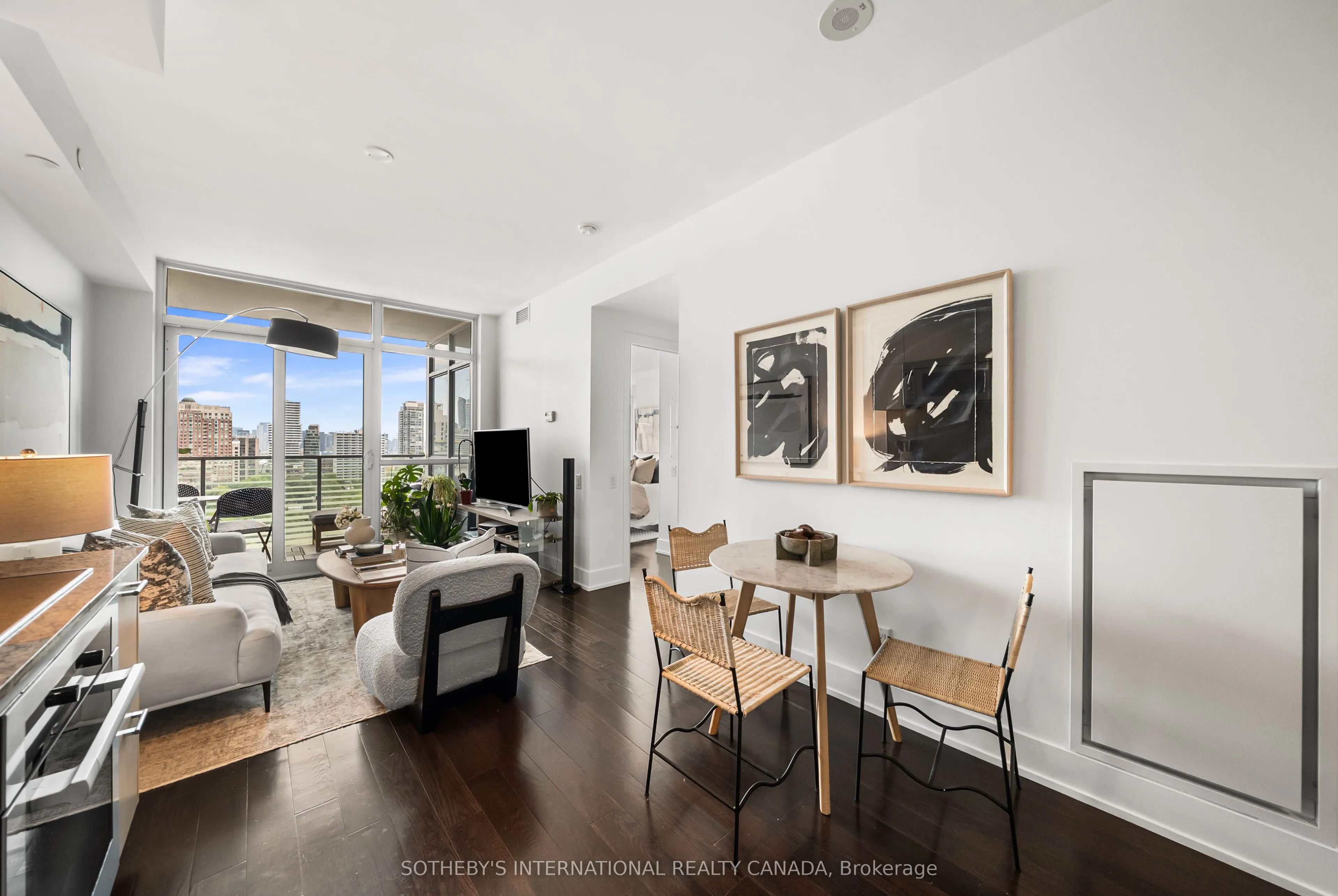 170 Avenue Road #1503