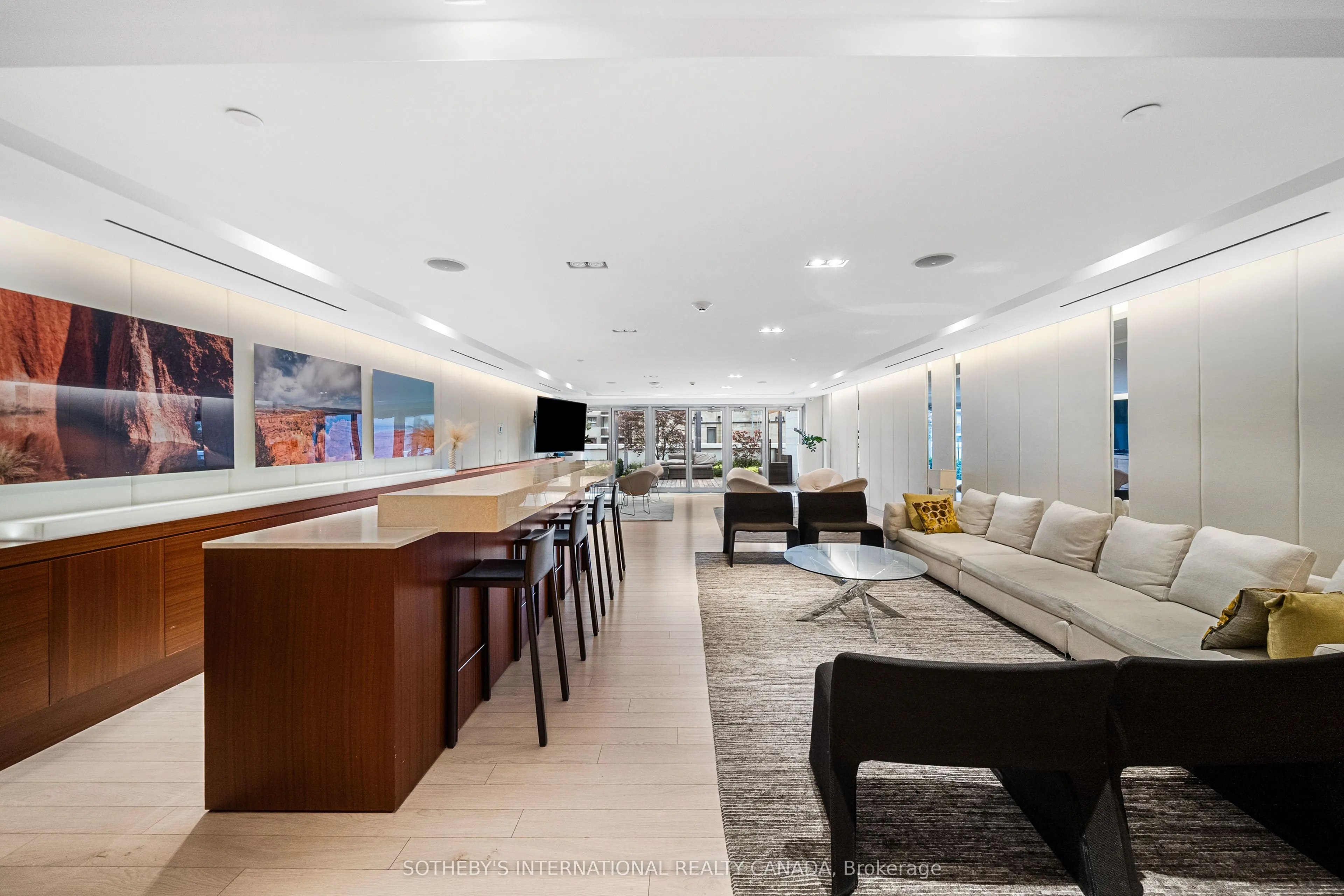 170 Avenue Road #1503
