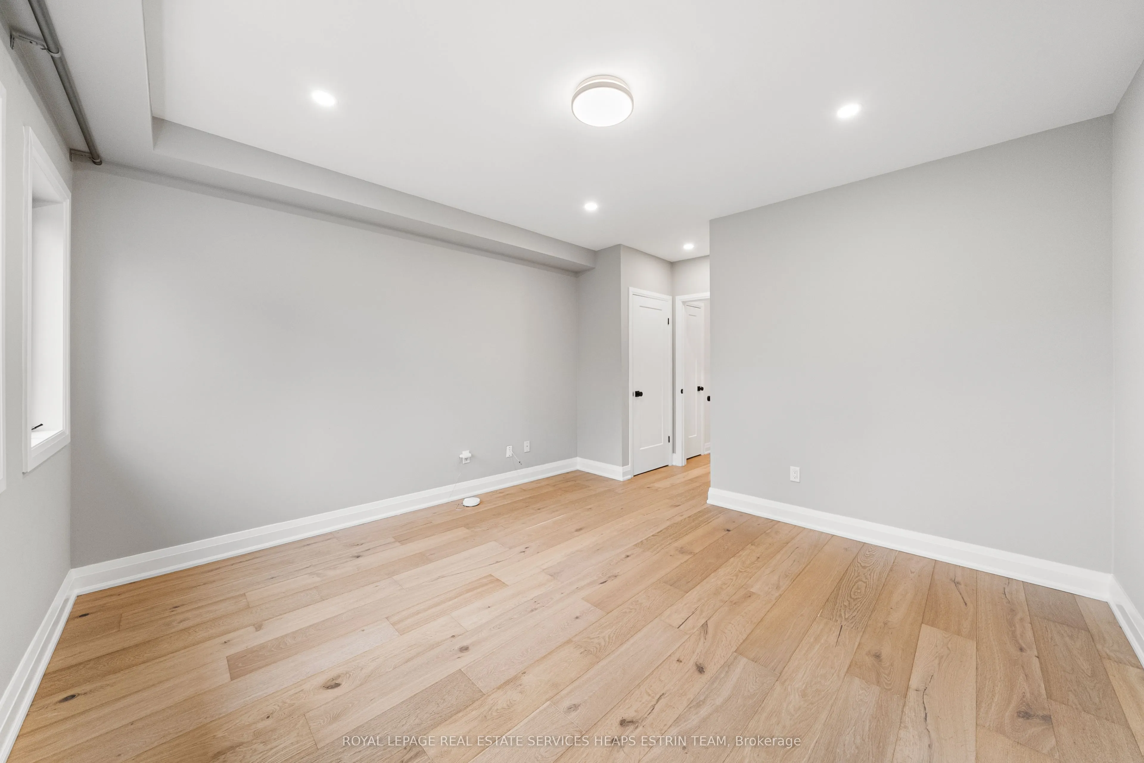 247A Lippincott Street