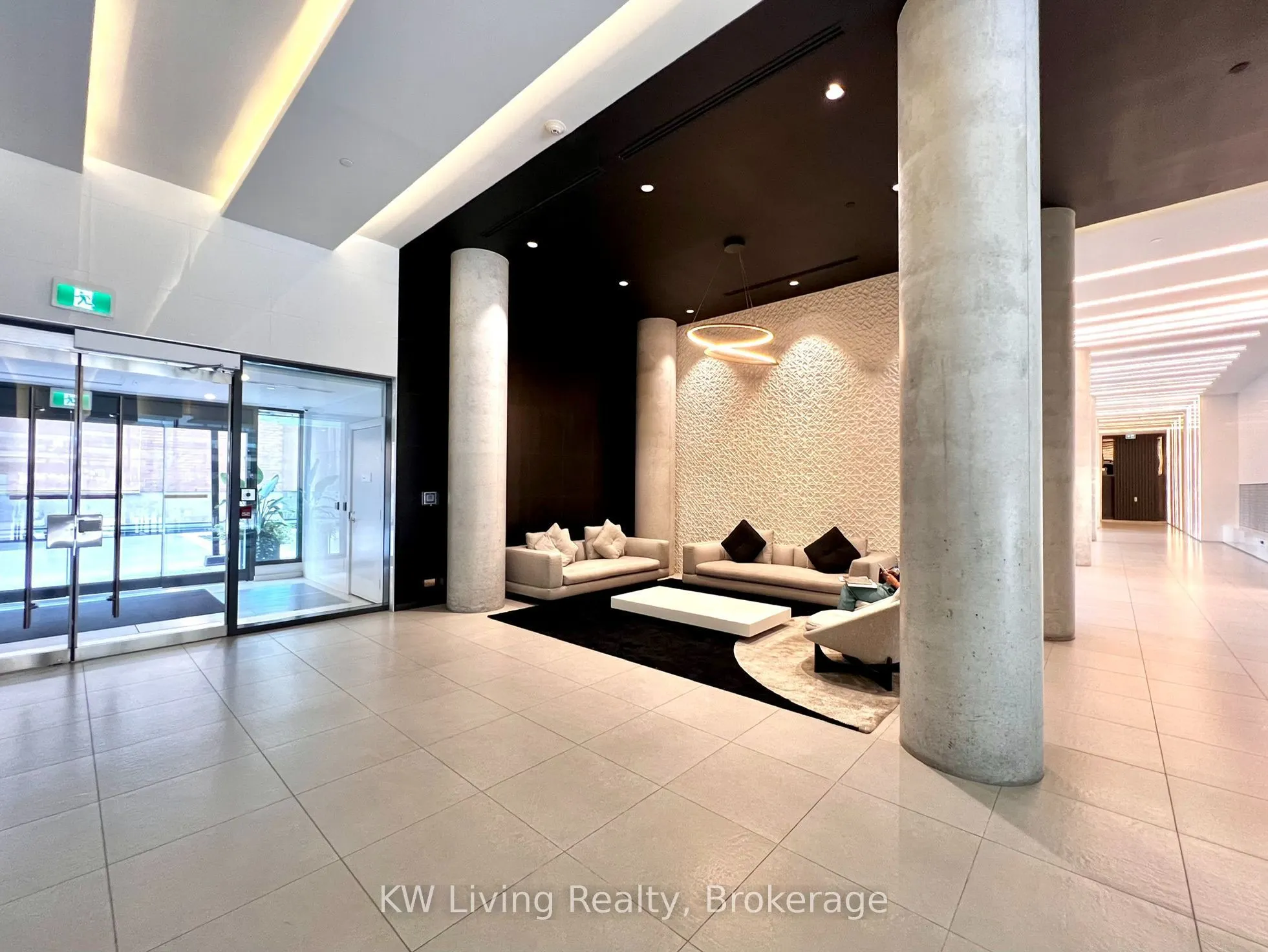 158 Front Street E #1920