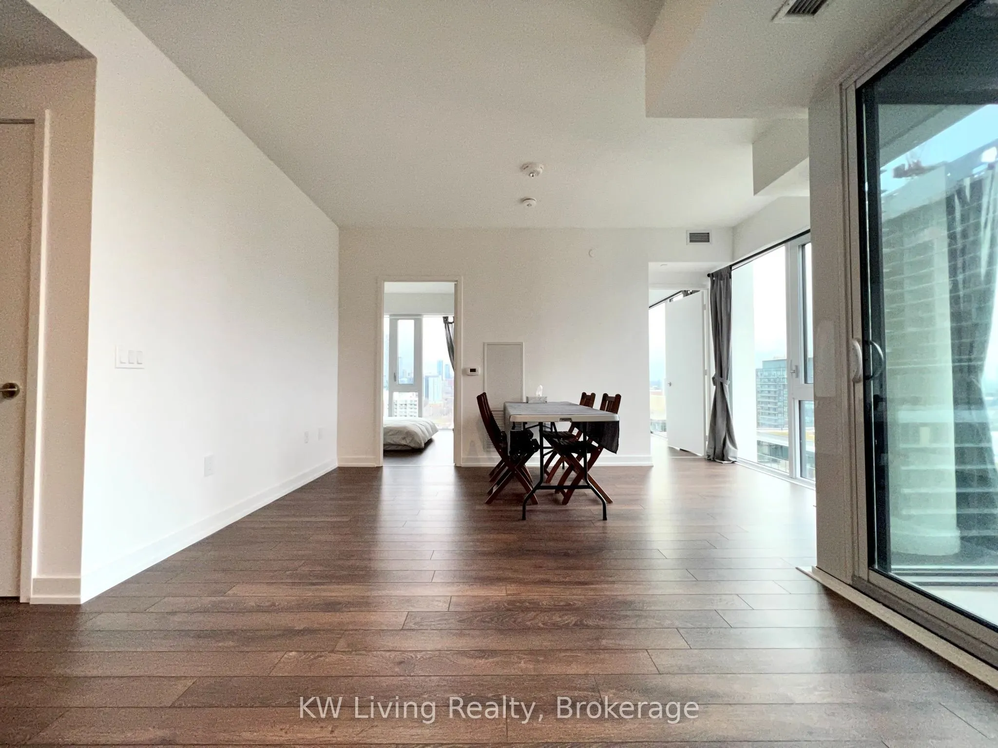 158 Front Street E #1920