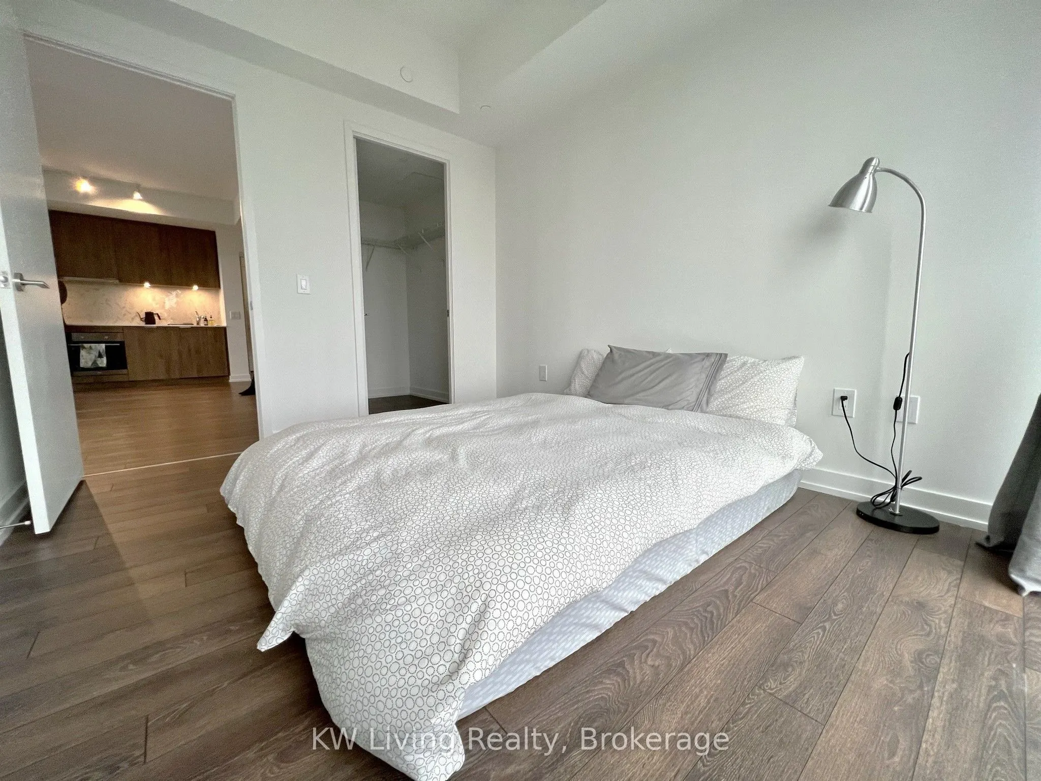 158 Front Street E #1920