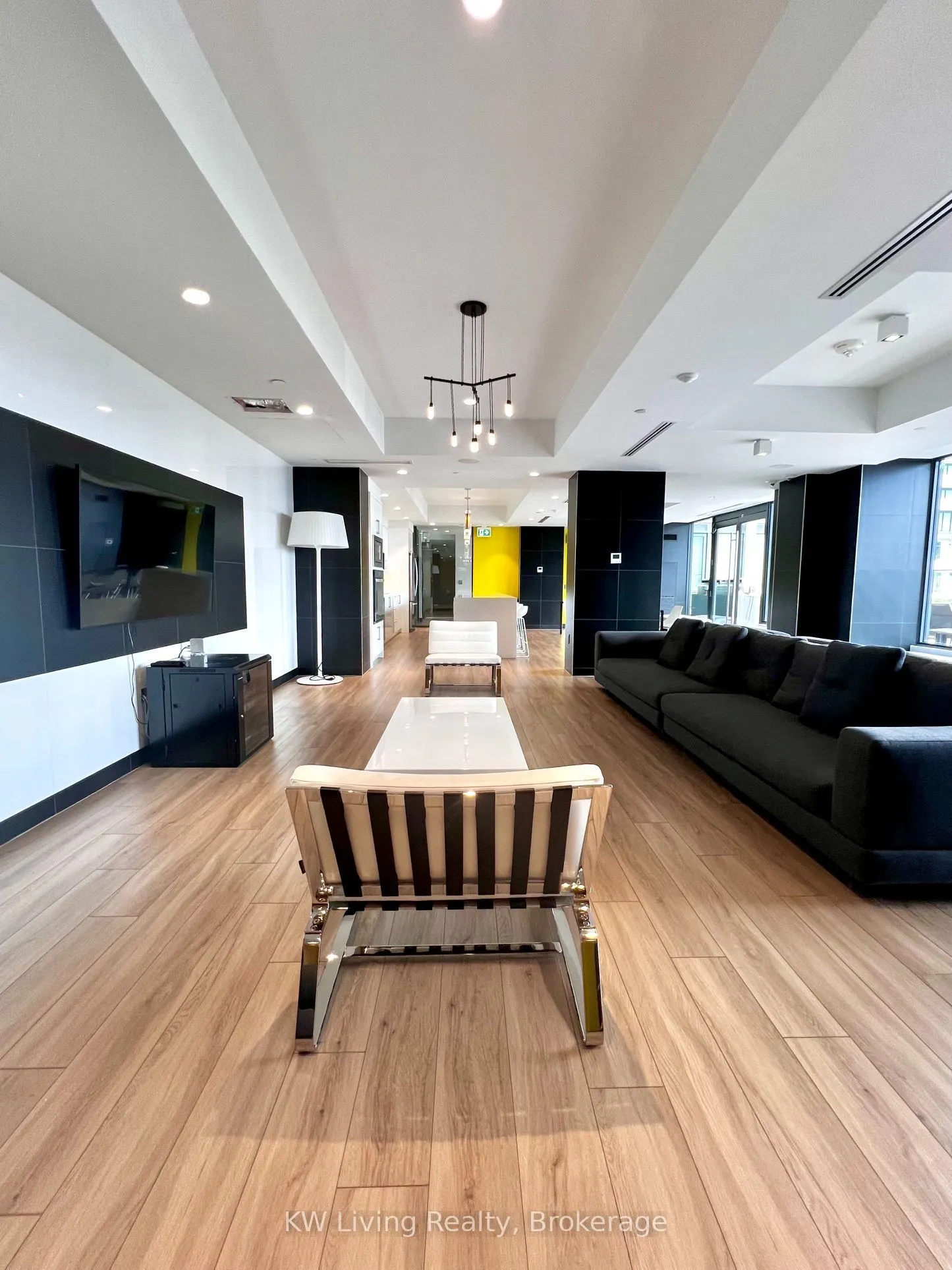 158 Front Street E #1920