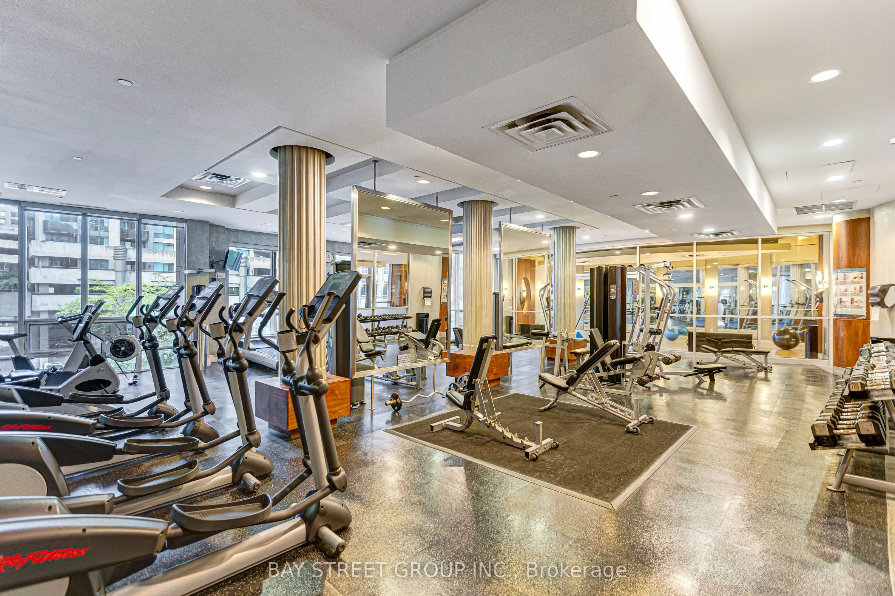763 Bay Street #4105