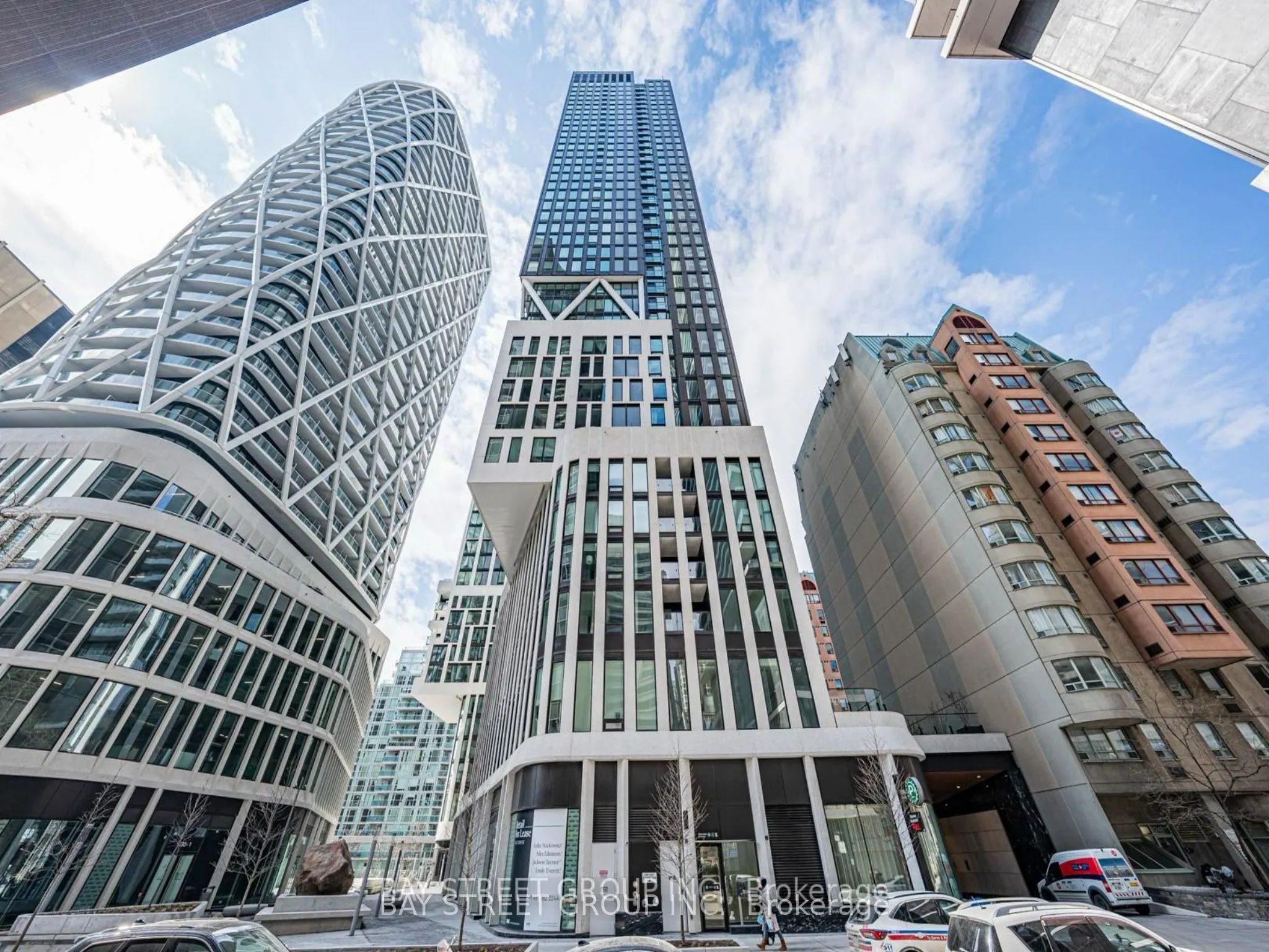 238 Simcoe Street #1904