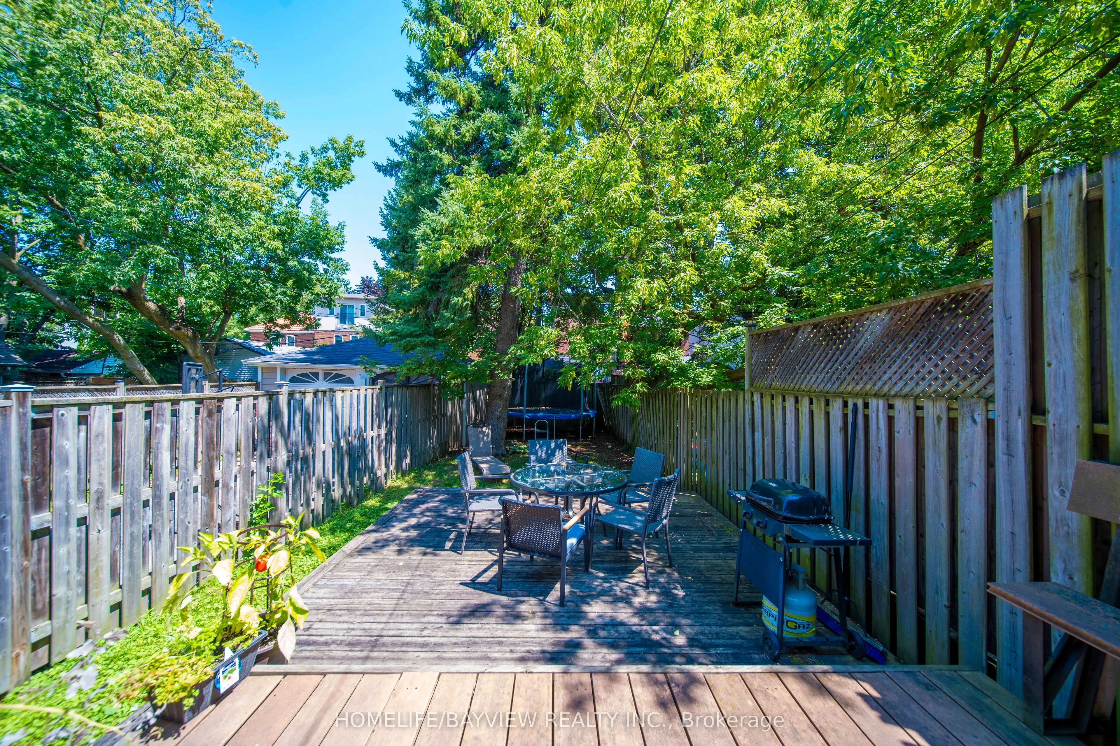 131 Heddington Avenue