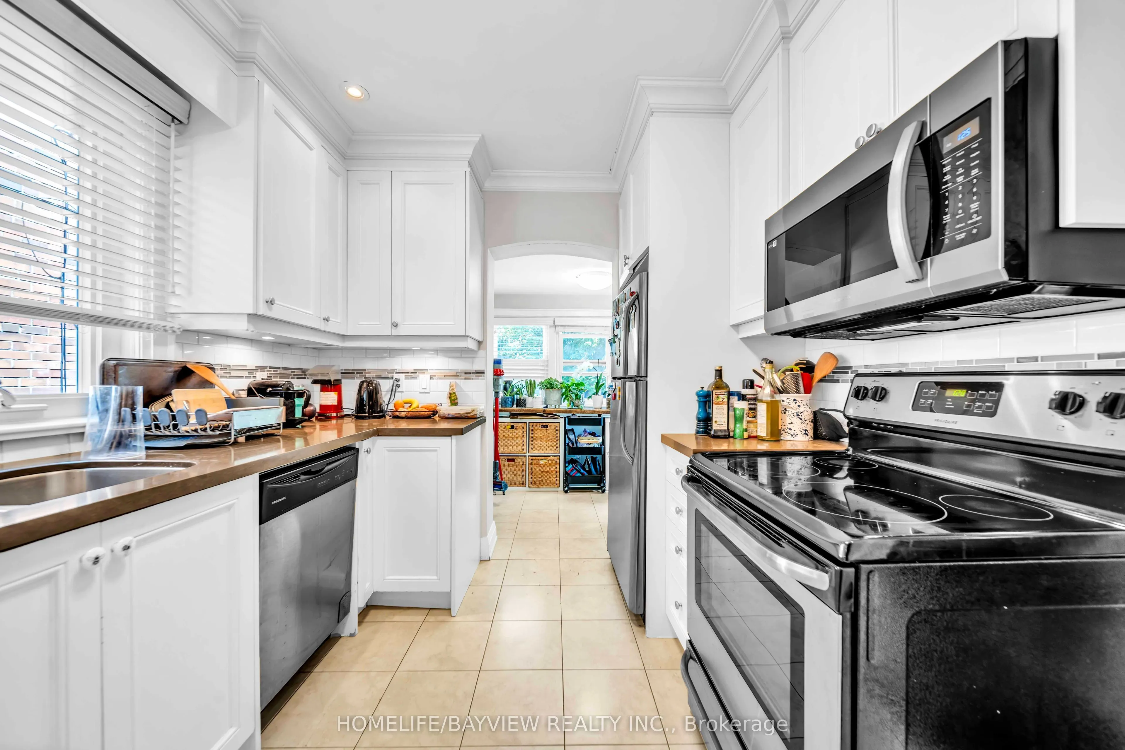 131 Heddington Avenue