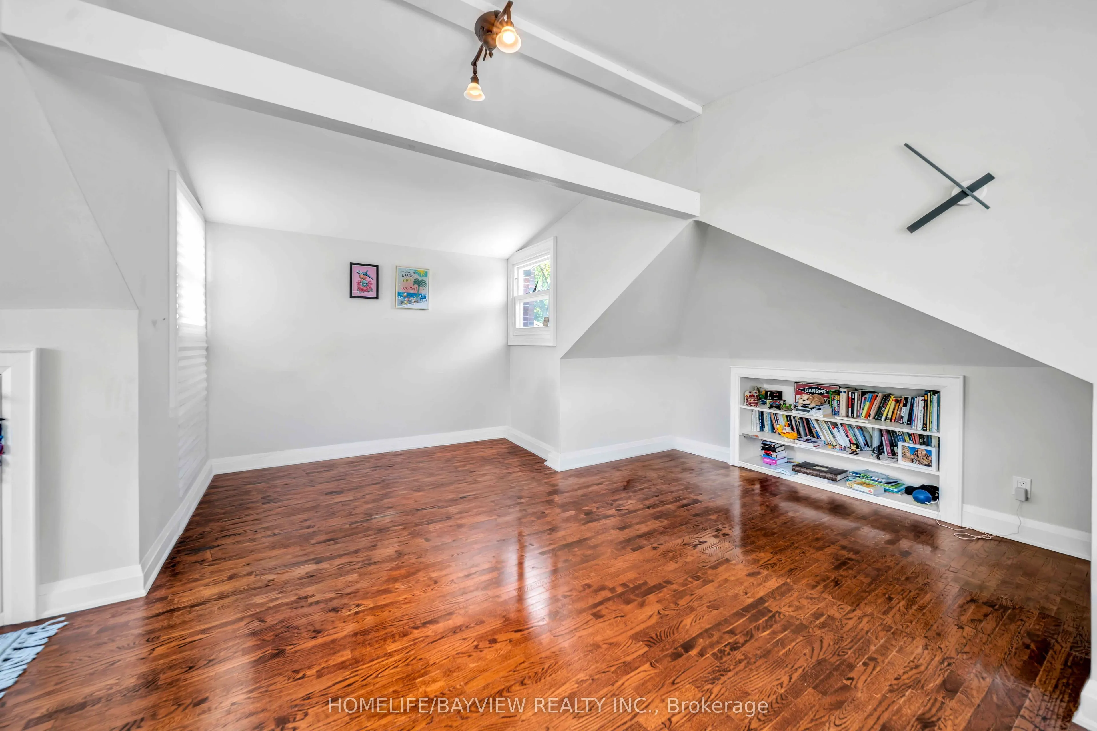 131 Heddington Avenue