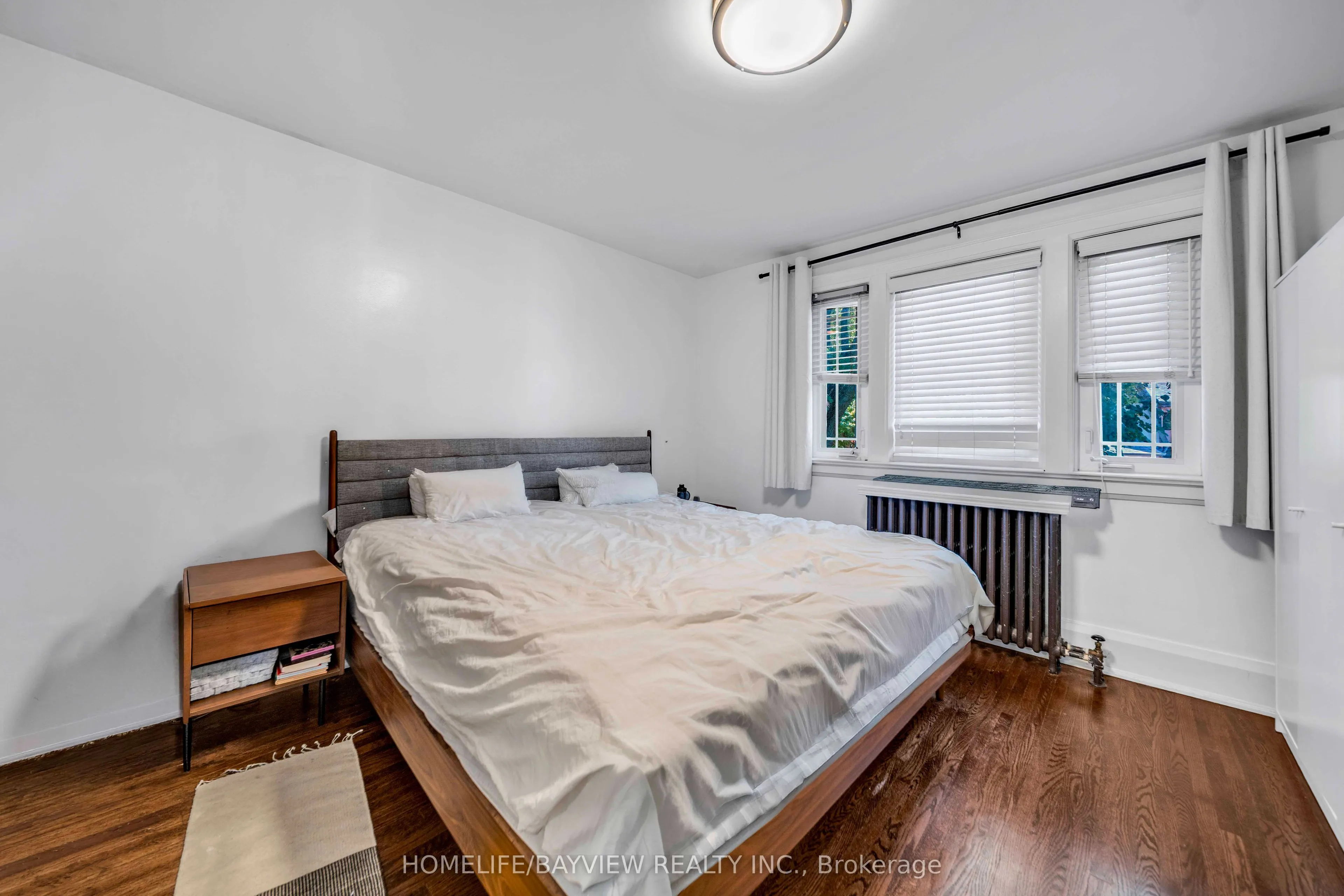 131 Heddington Avenue