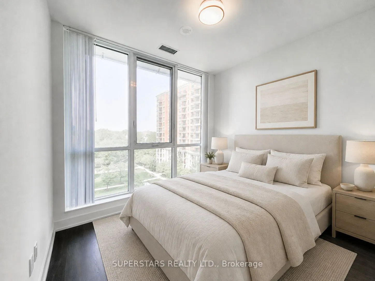 20 Inn On The Park Drive #645