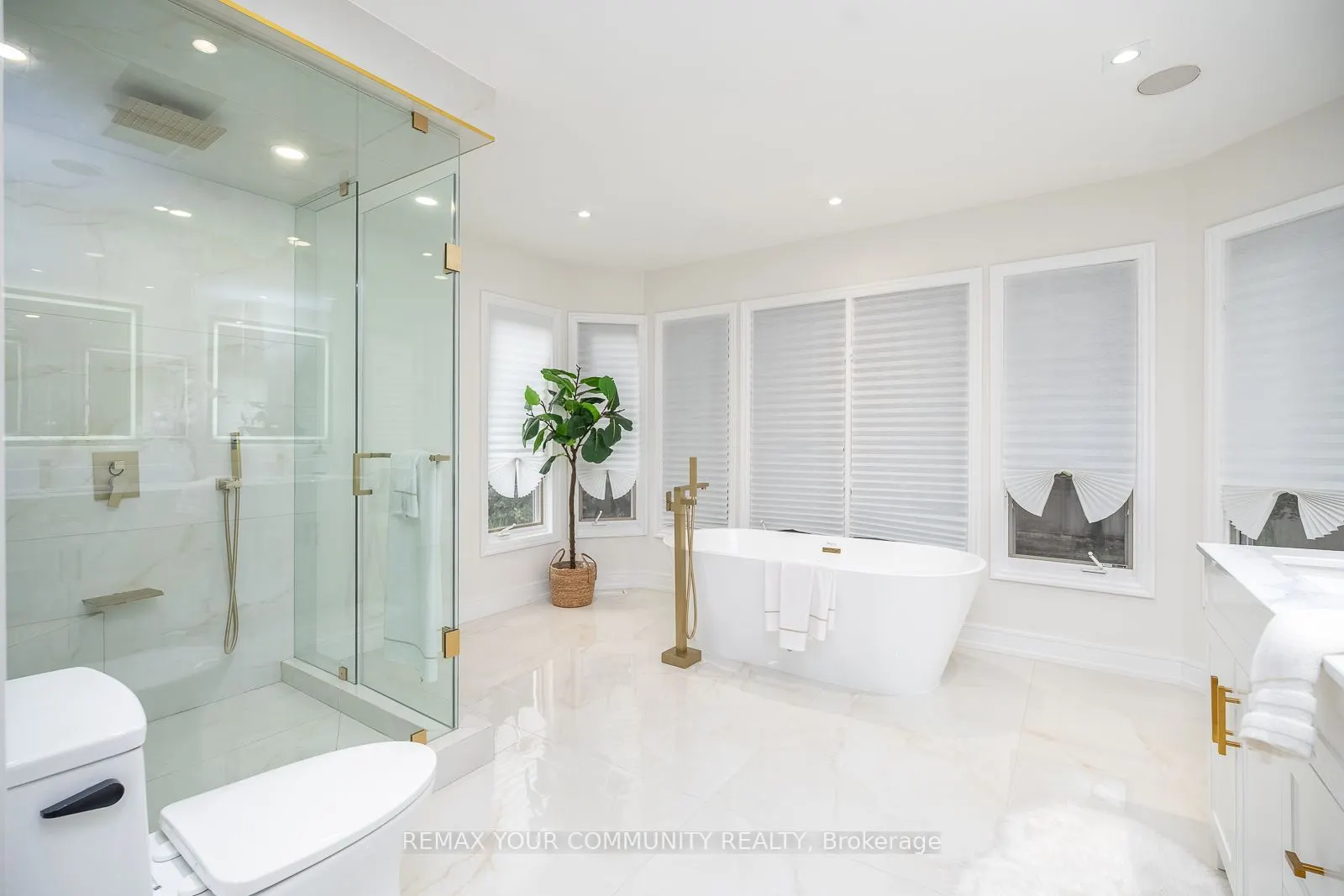354 Bessborough Drive