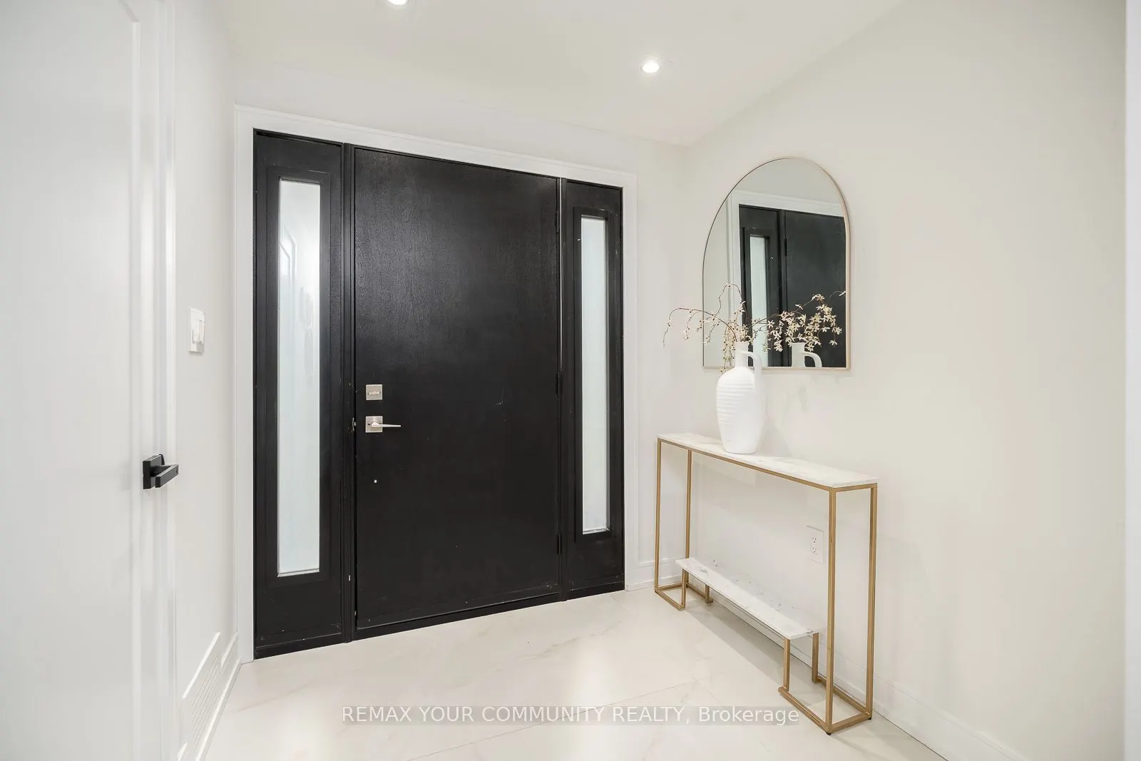 354 Bessborough Drive