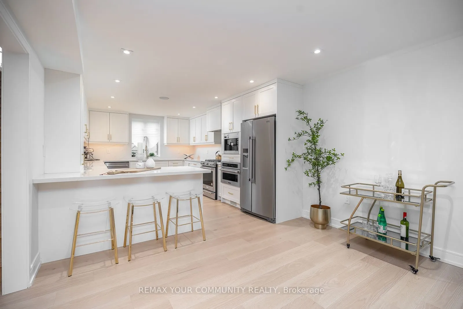 354 Bessborough Drive