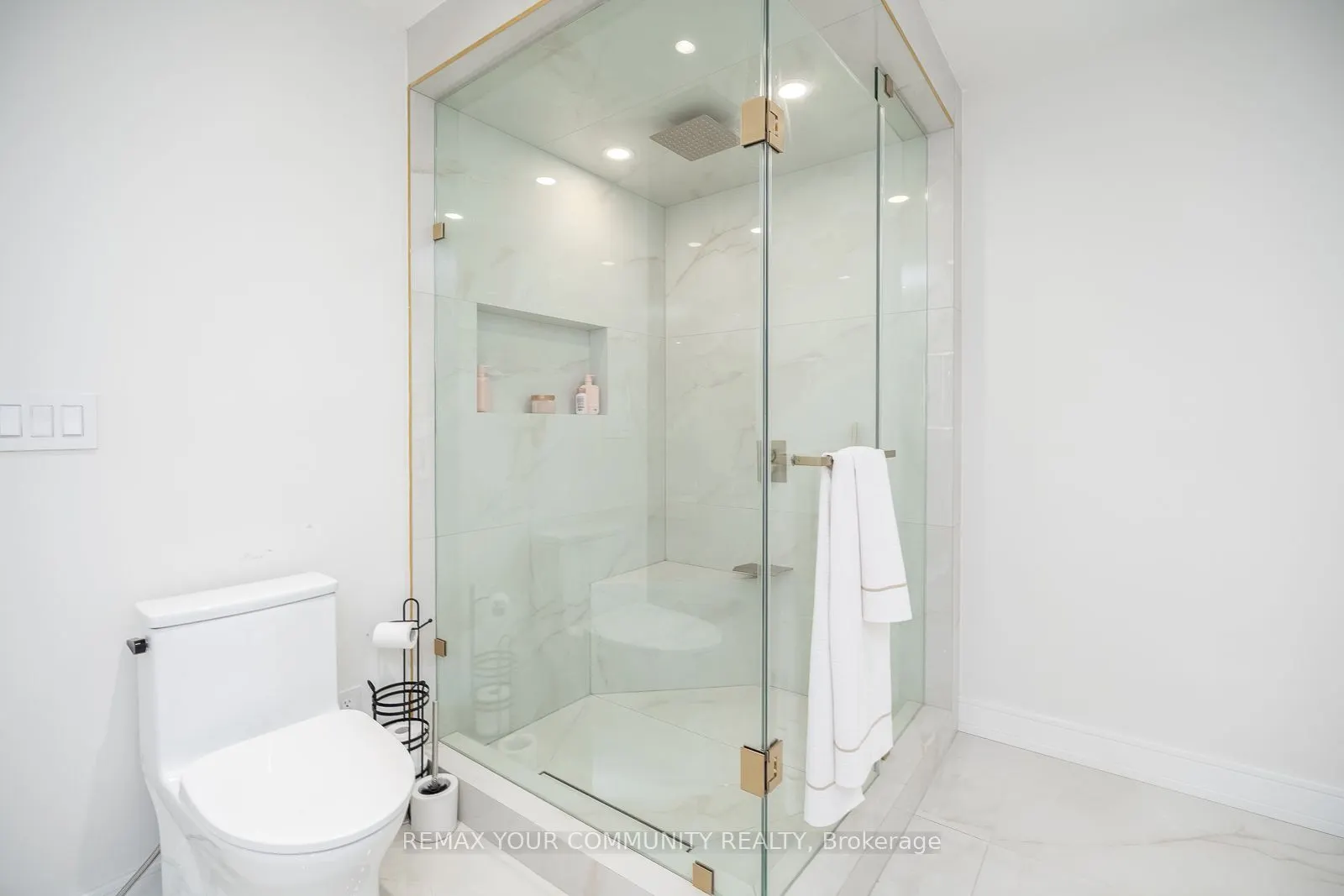 354 Bessborough Drive