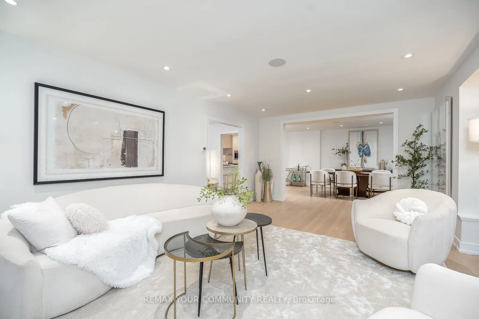 354 Bessborough Drive