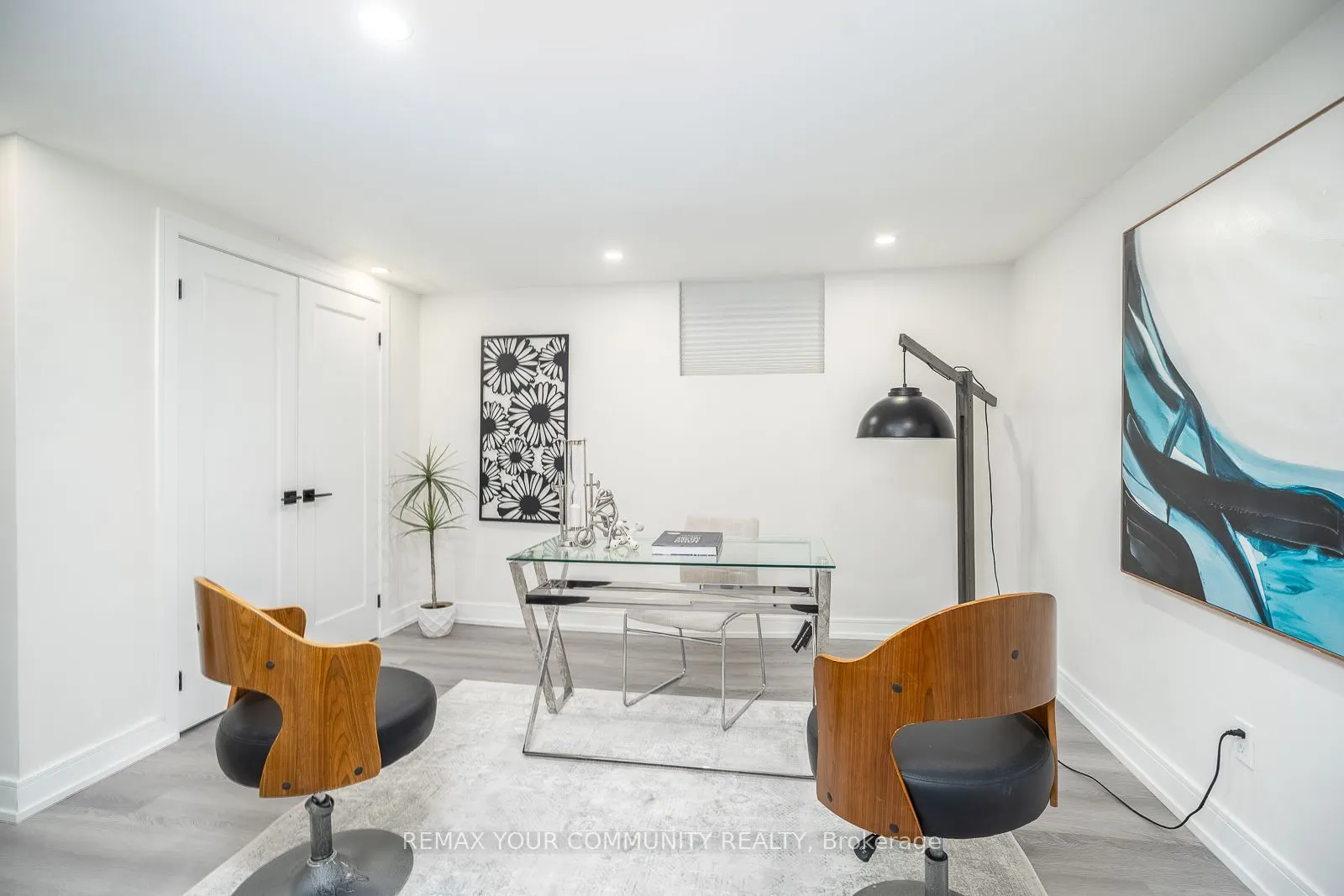 354 Bessborough Drive