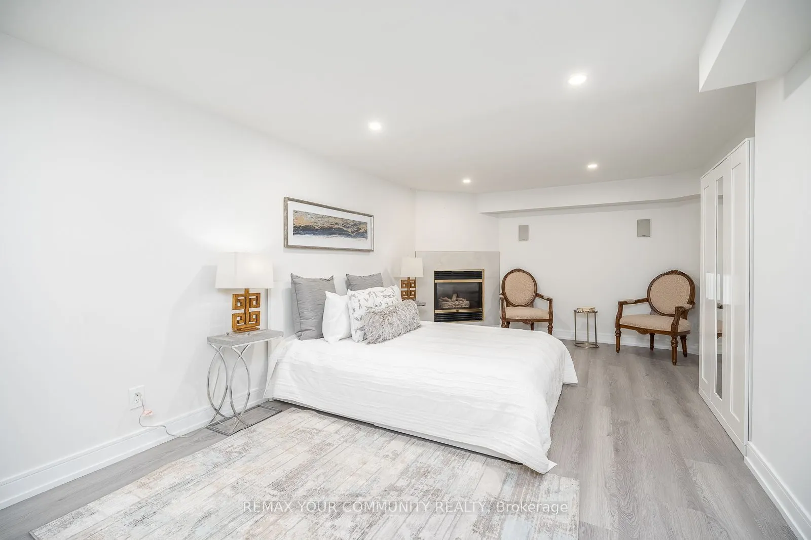 354 Bessborough Drive