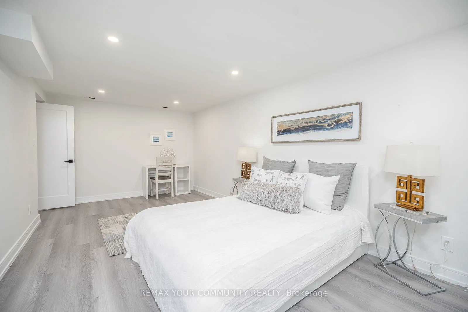 354 Bessborough Drive