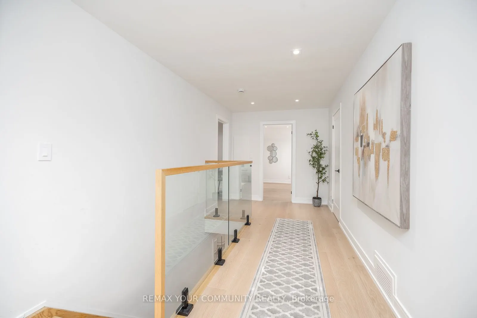 354 Bessborough Drive