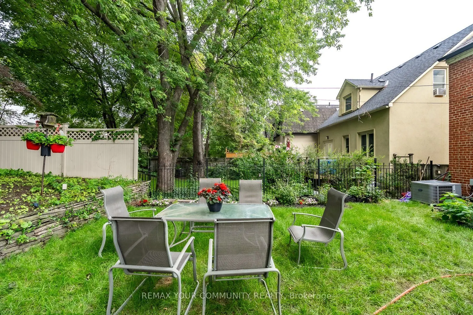 354 Bessborough Drive