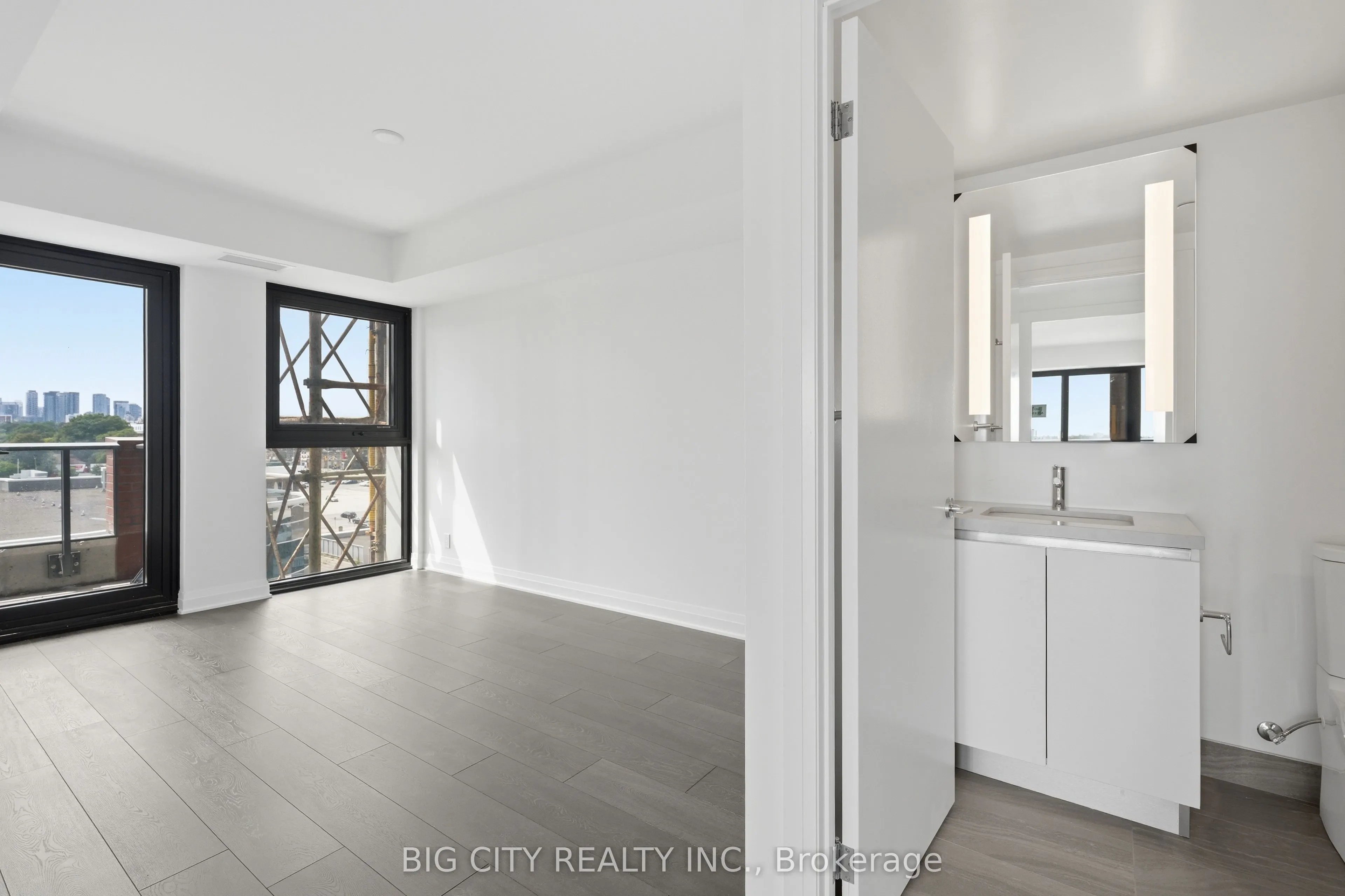 25 Frederick Todd Way #602