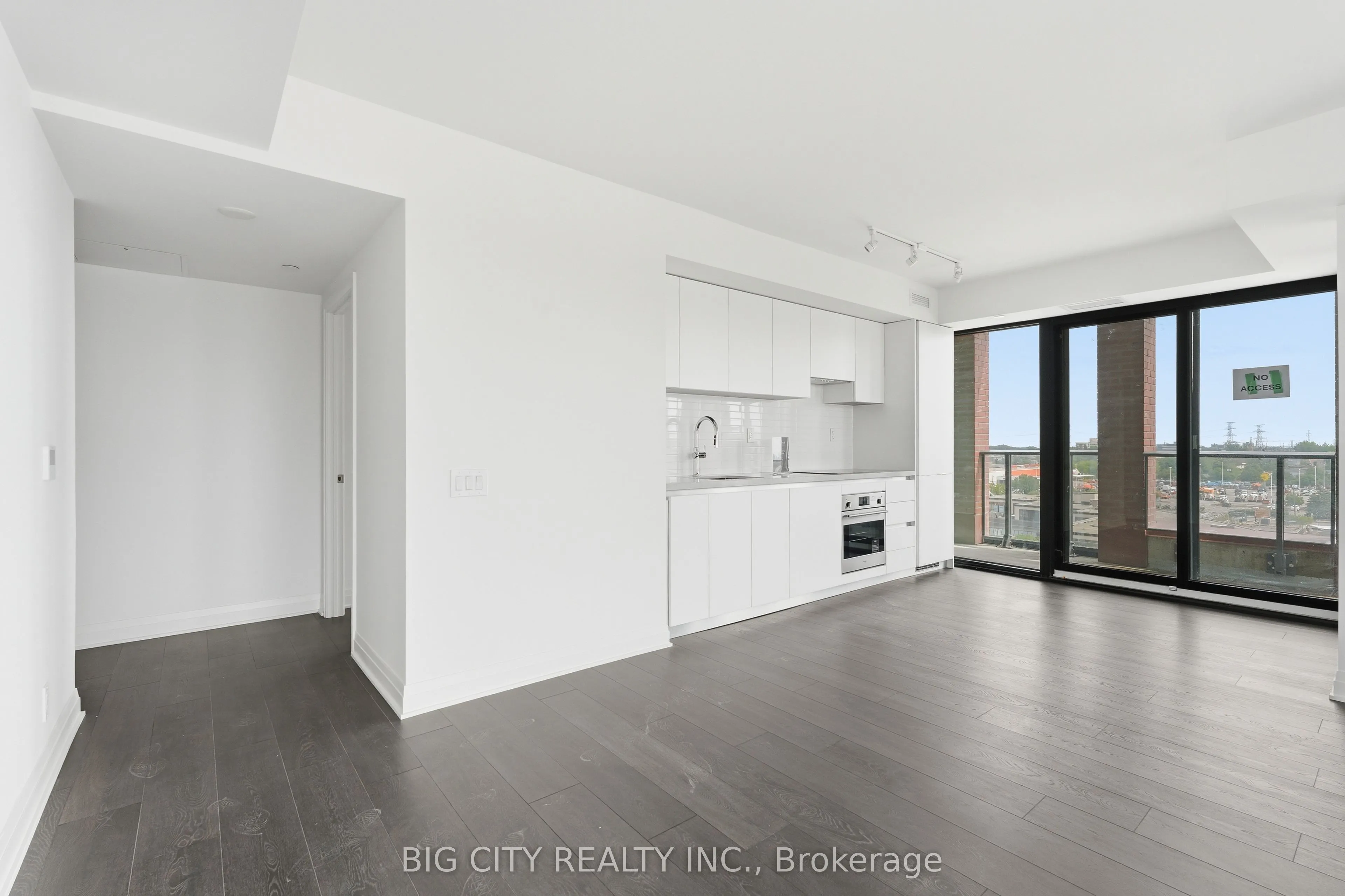 25 Frederick Todd Way #602