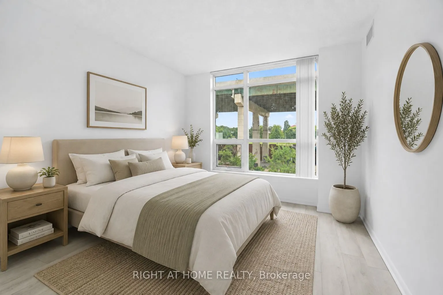 231 Fort York Boulevard #329