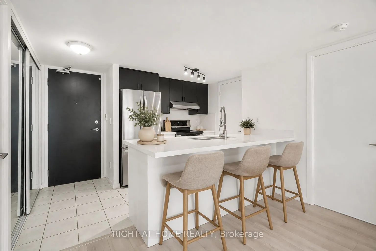 231 Fort York Boulevard #329